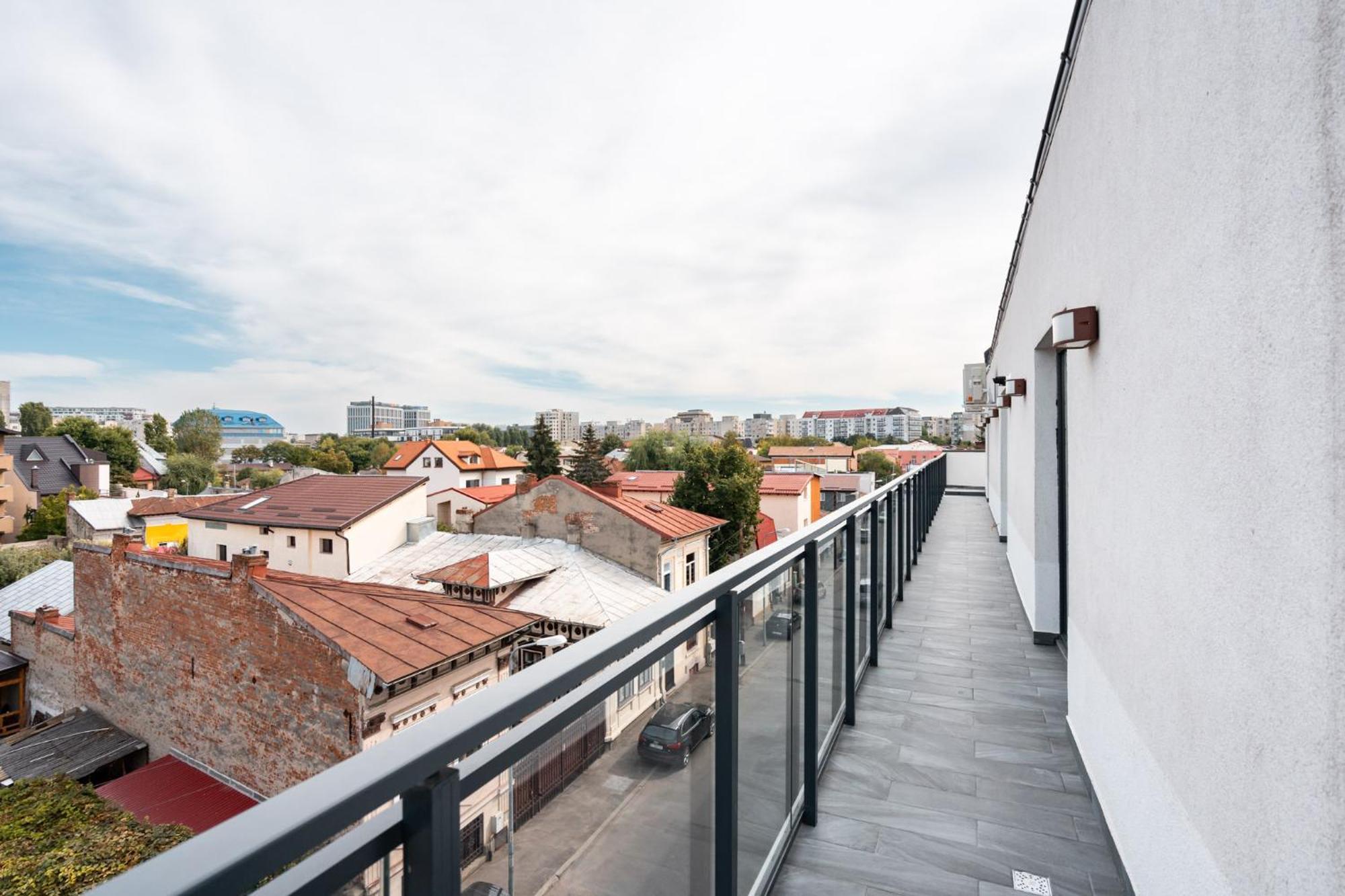 Sunflower - Chic Loft In Tineretului Bucharest Exterior photo
