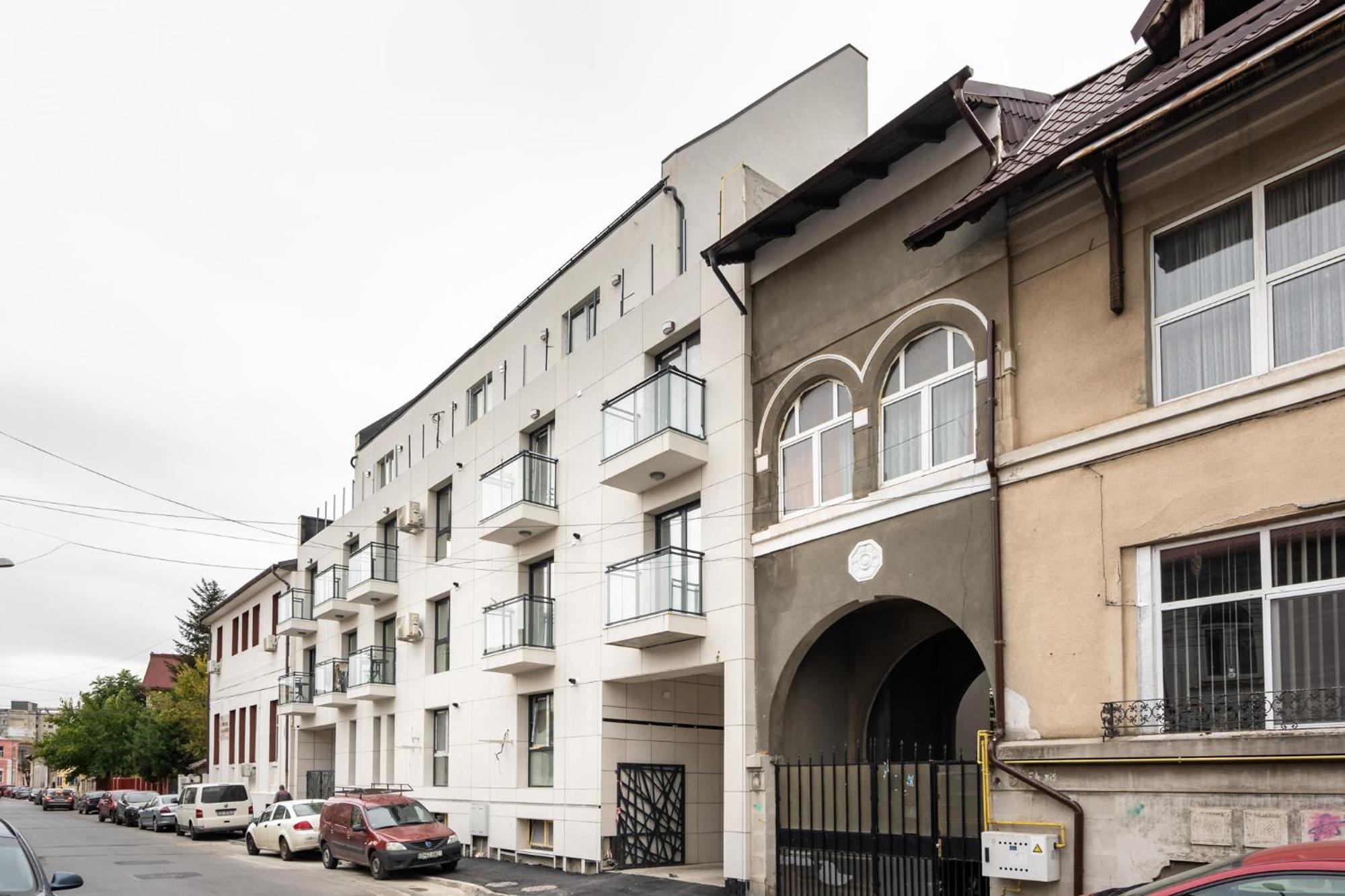 Sunflower - Chic Loft In Tineretului Bucharest Exterior photo